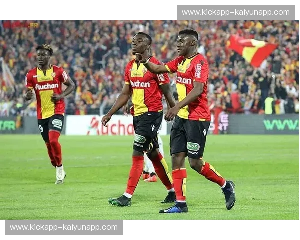 勃艮第红与“血金”风暴的史诗交汇：第戎vs朗斯，不只是足球的法兰西颂歌